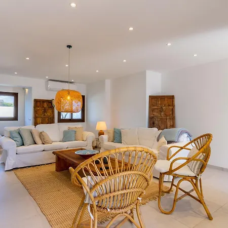 Casa Adel *