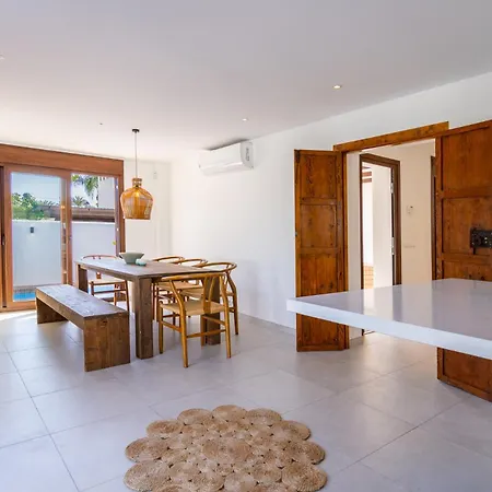 Casa Adel Ferienhaus *